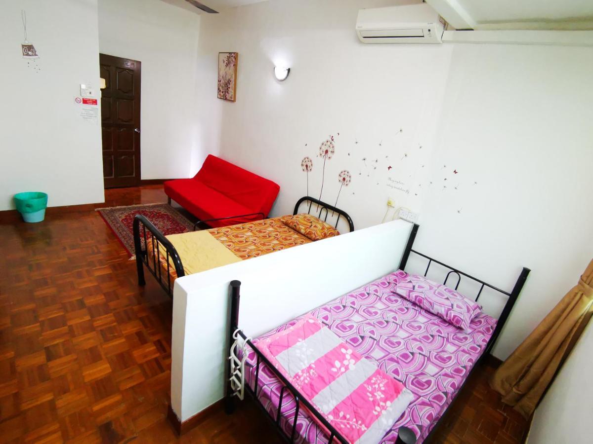 Lpm Room Tanjung Bungah  Zewnętrze zdjęcie