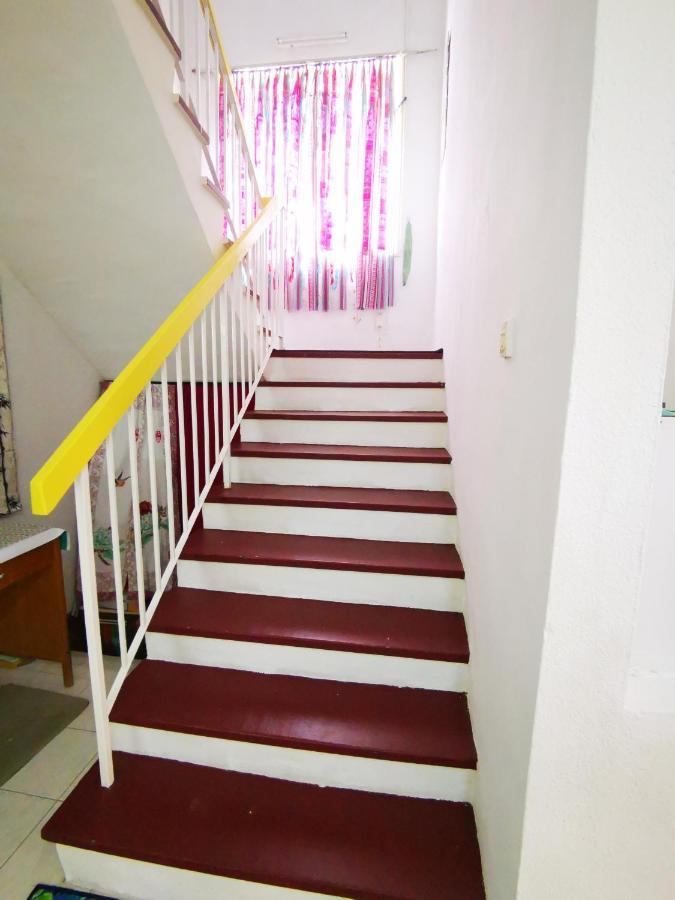 Lpm Room Tanjung Bungah  Zewnętrze zdjęcie