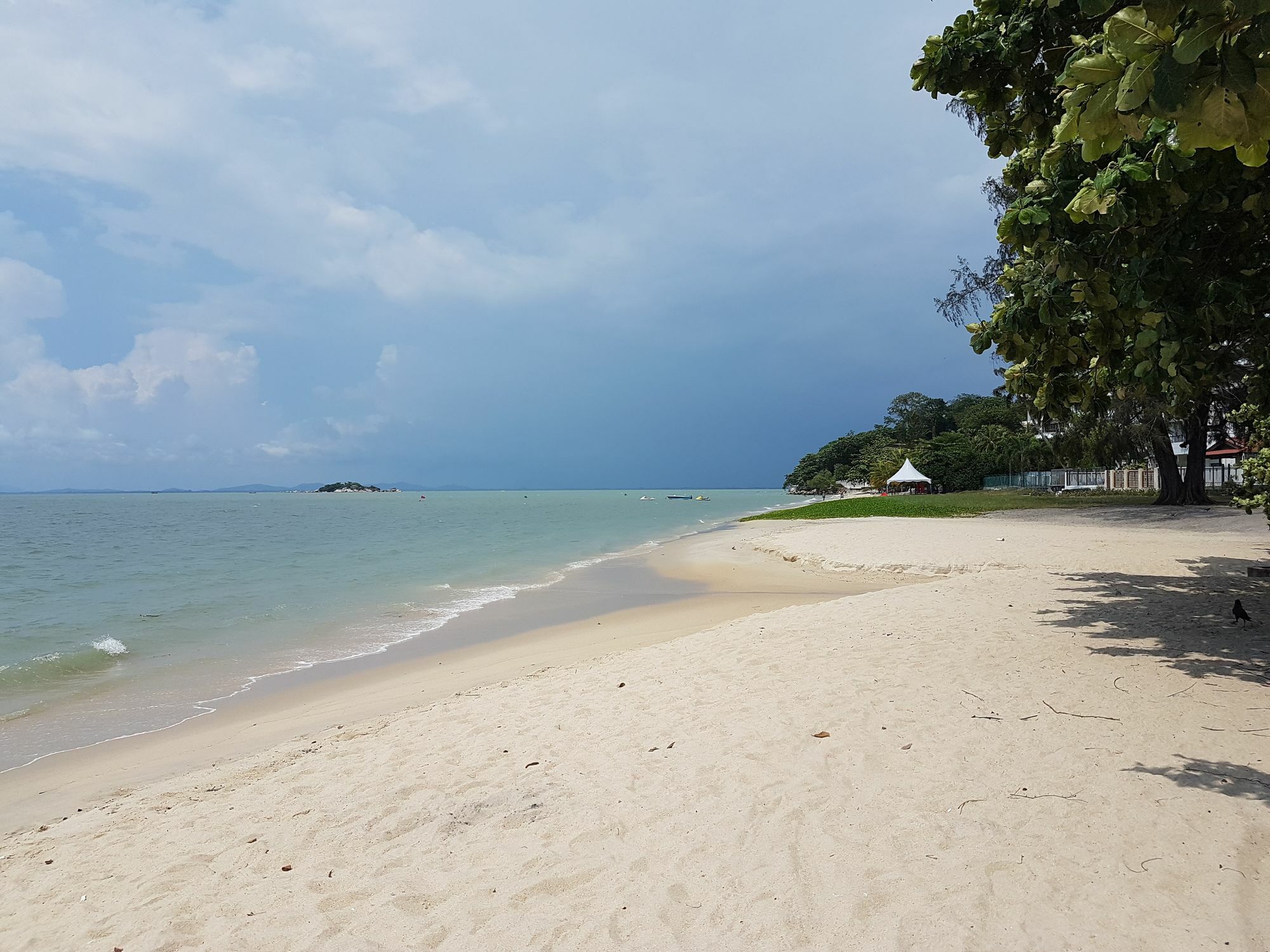 Lpm Room Tanjung Bungah  Zewnętrze zdjęcie